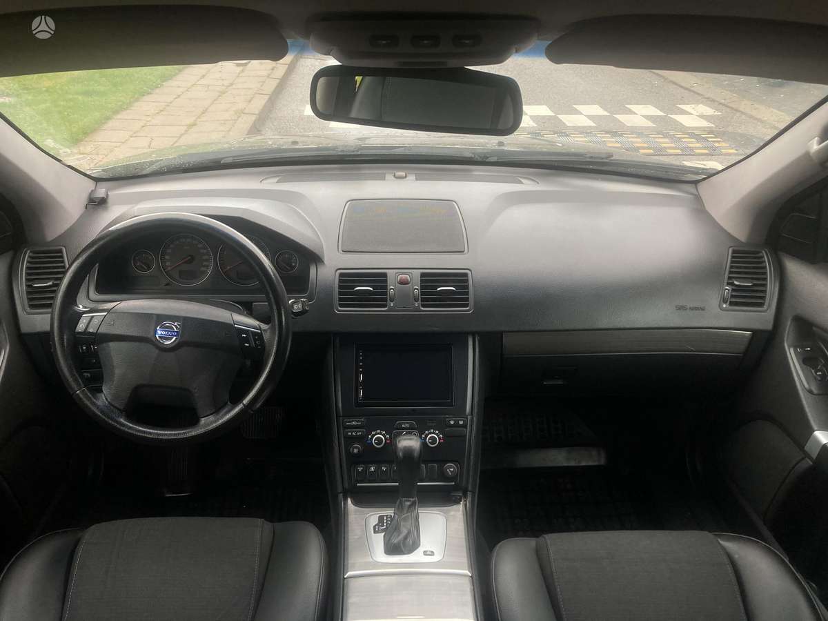 Volvo XC90 2009 — photo 25