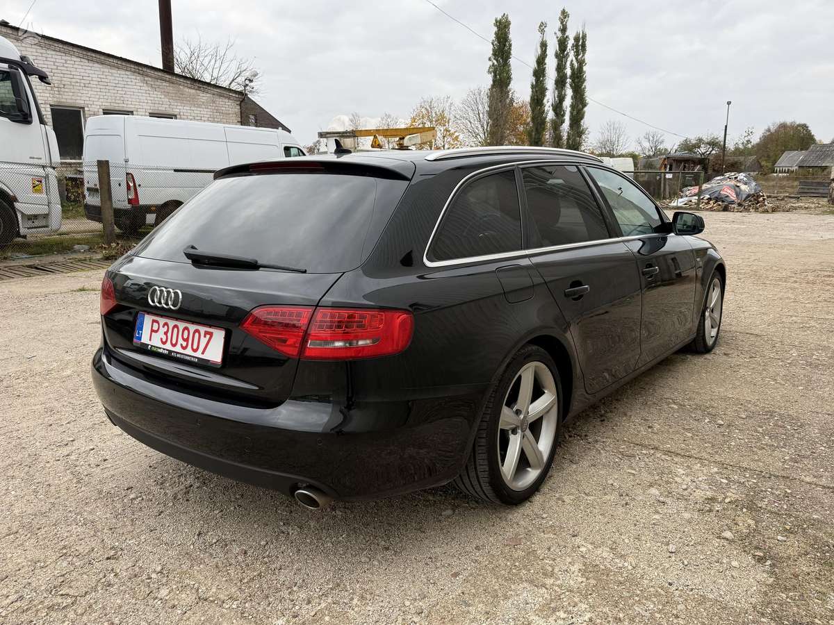 Audi A4 2010 — двигун 2698 cm³, 190 HP (140kW)