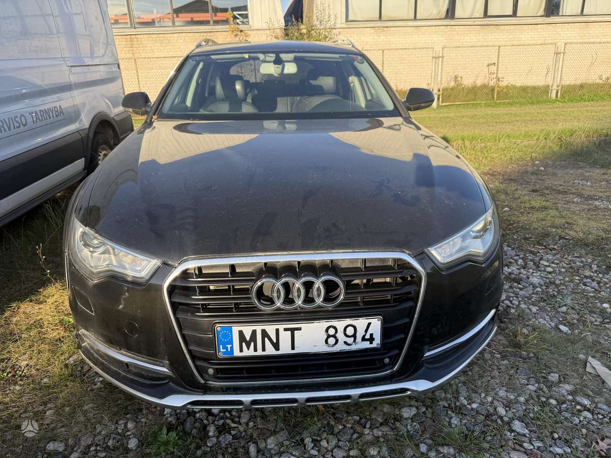 Audi A6 2012 — rear view