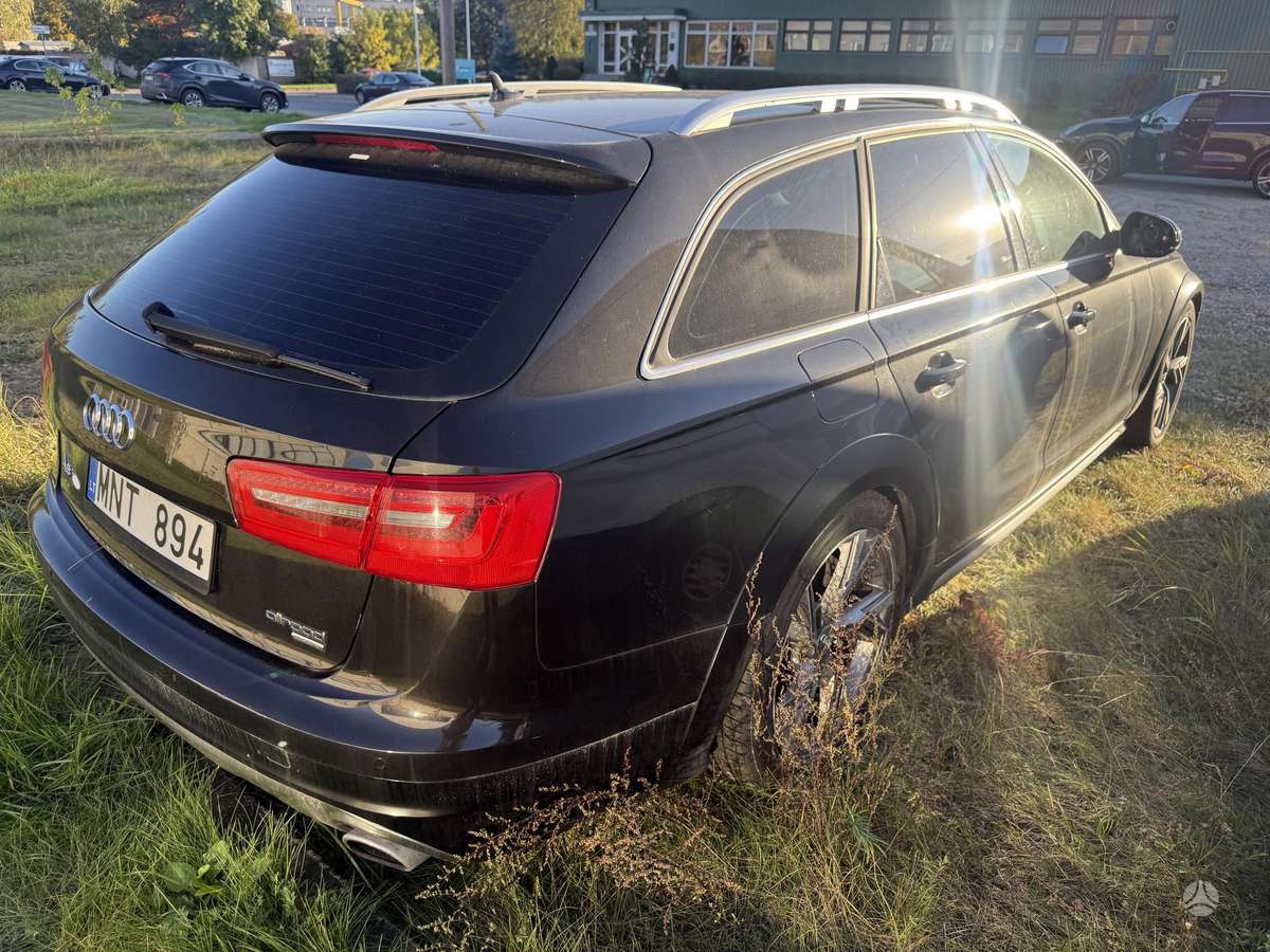 Audi A6 2012 — engine 2967 cm³, 245 HP (180kW)