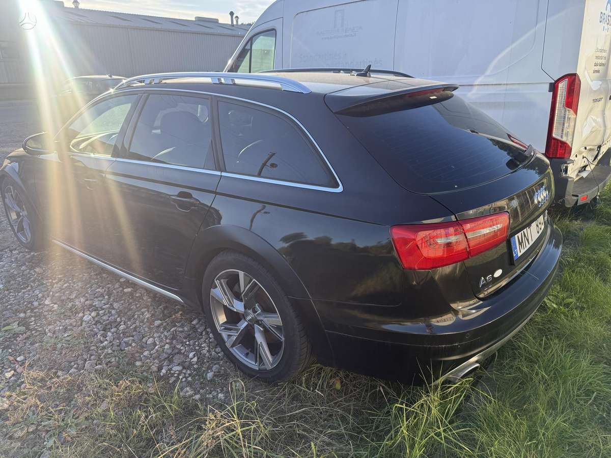Audi A6 2012 — photo 5