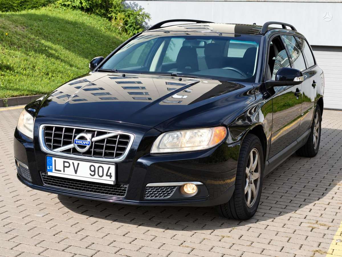 Volvo V70 2009 — фото 16