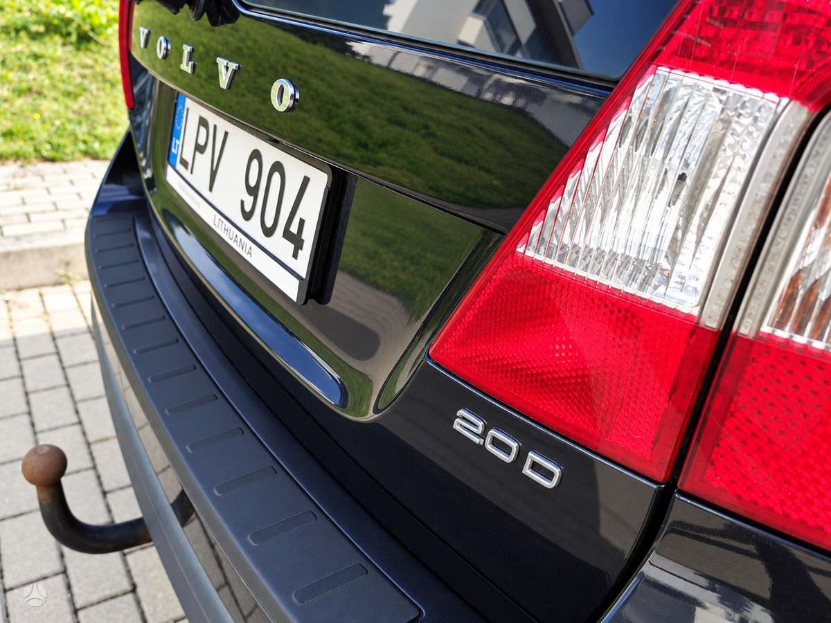 Volvo V70 2009 — фото 17