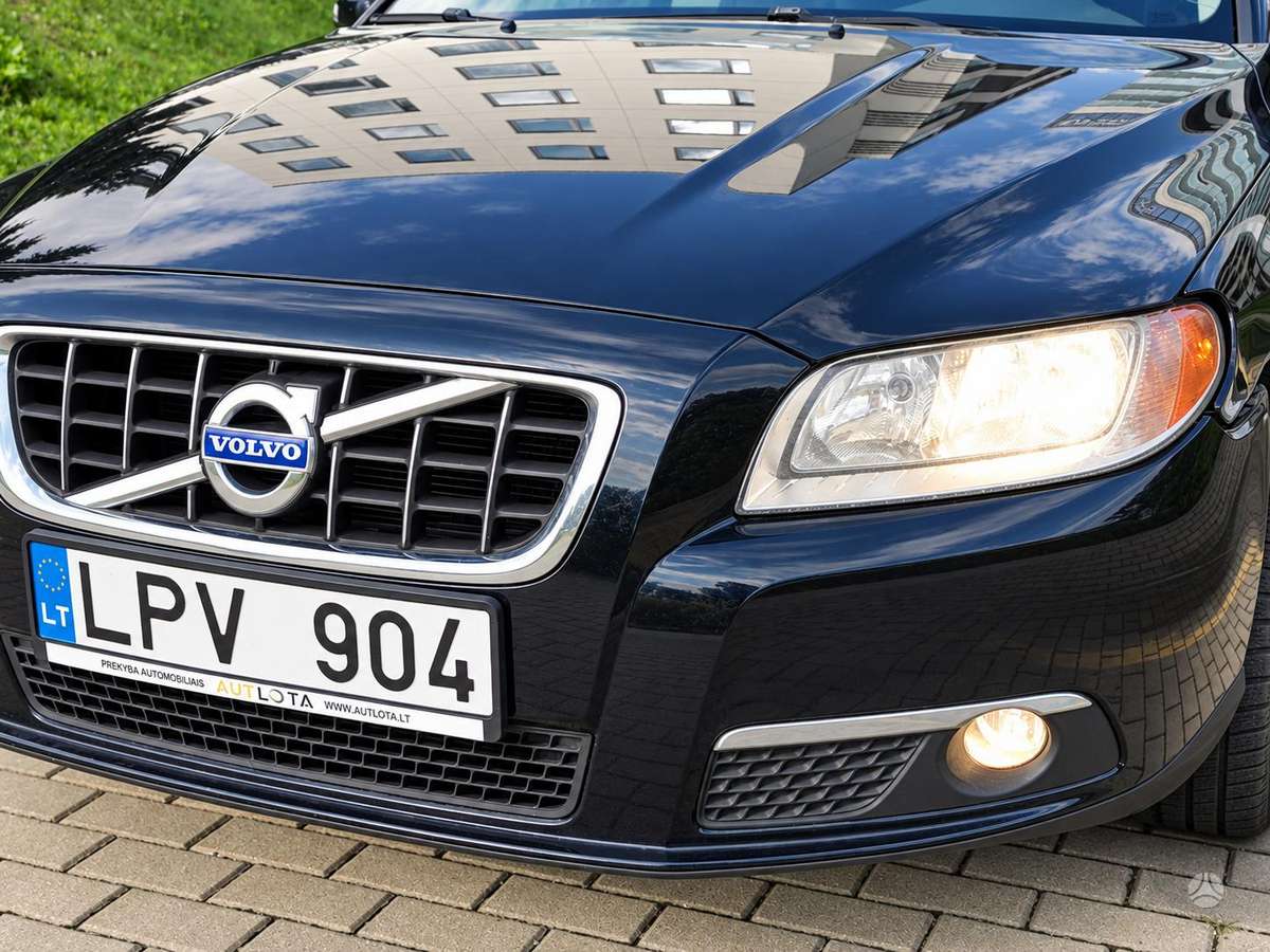 Volvo V70 2009 — двигун 1997 cm³, 136 HP (100kW)