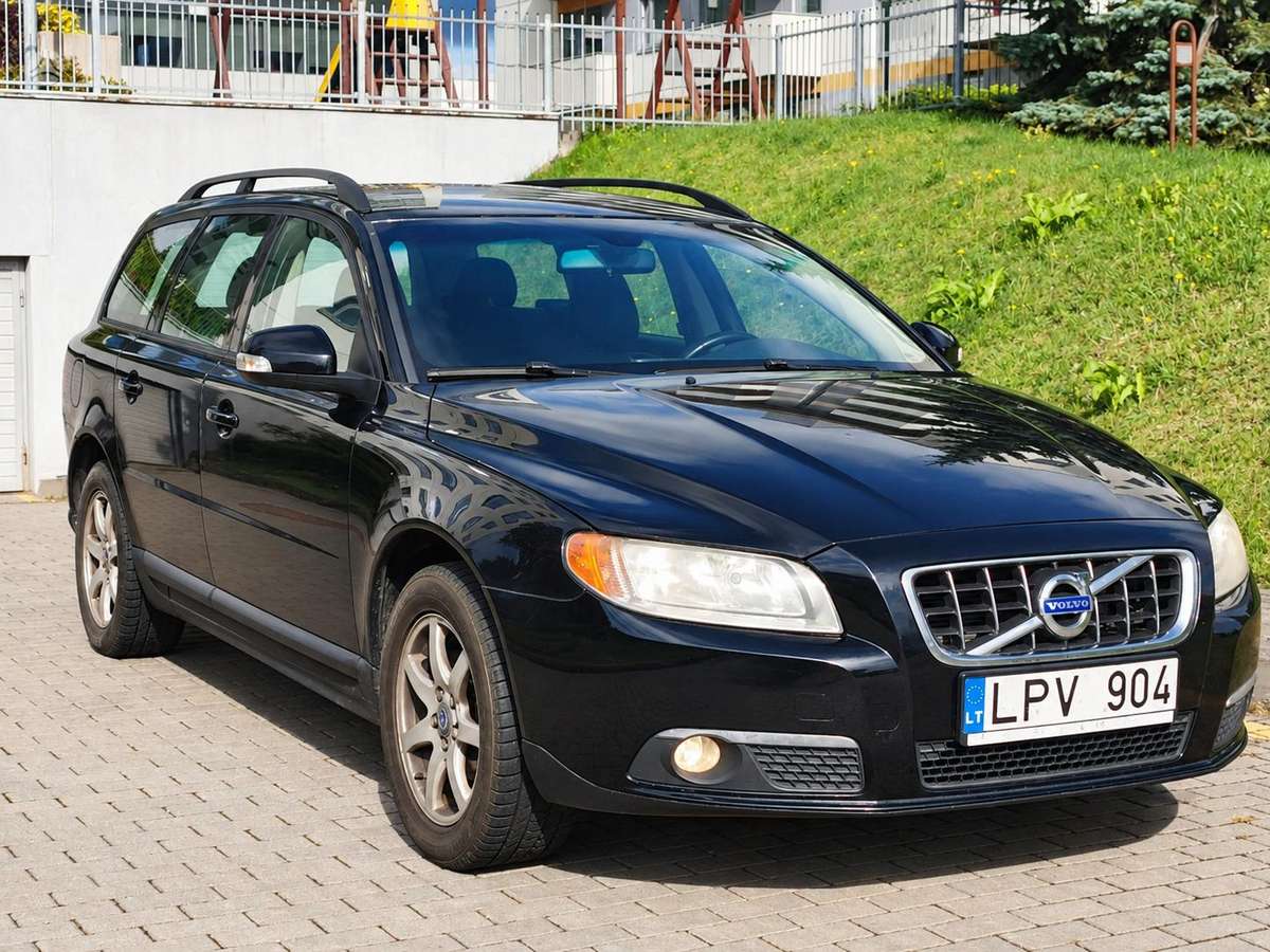 Volvo V70 2009 — фото 5