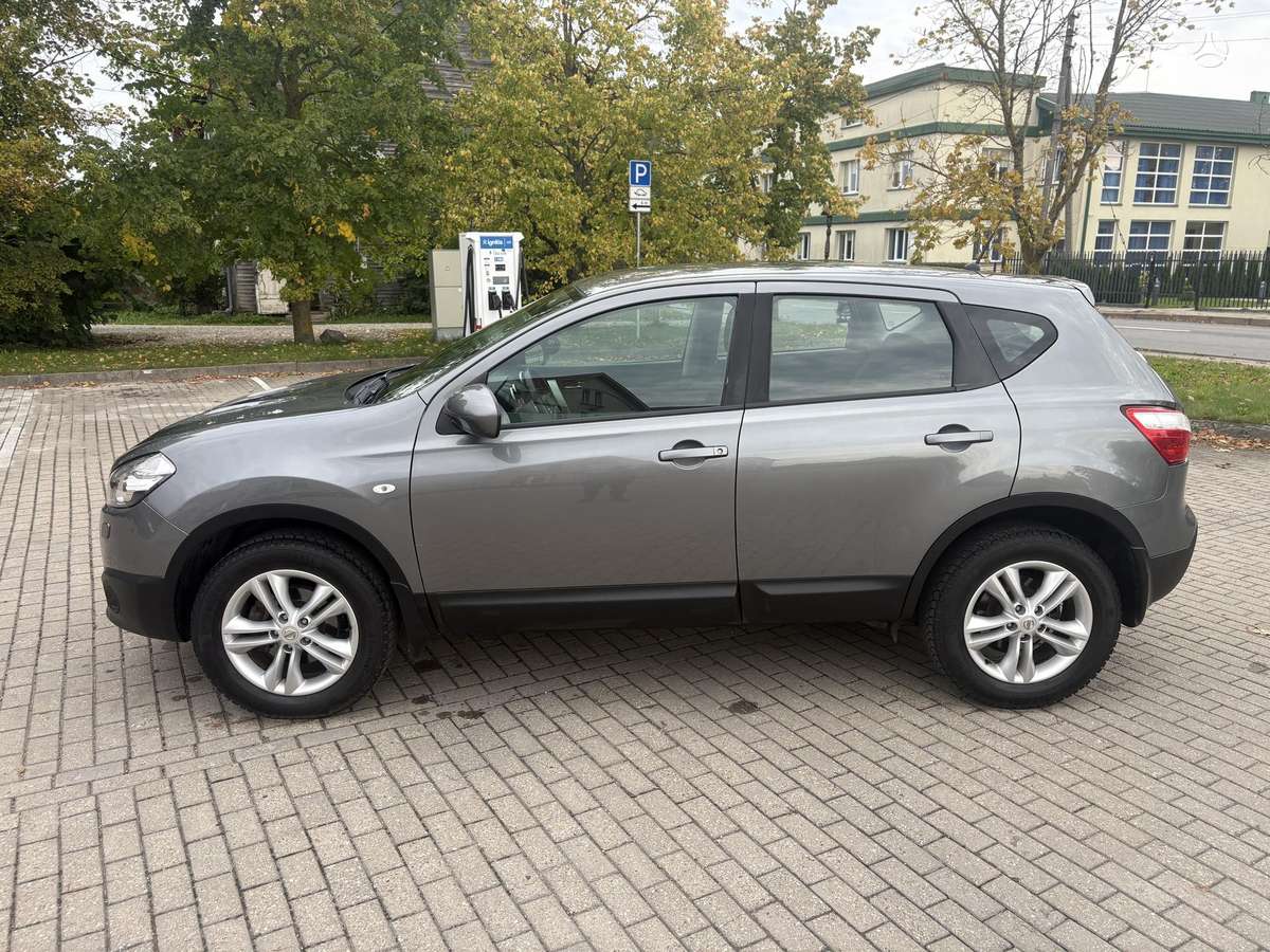 Nissan Qashqai 2011 — photo 5