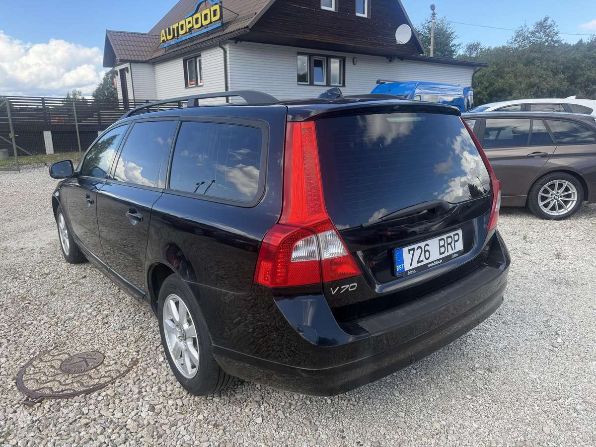 Volvo V70 2012 — engine 2000 cm³, 213 HP (157kW)