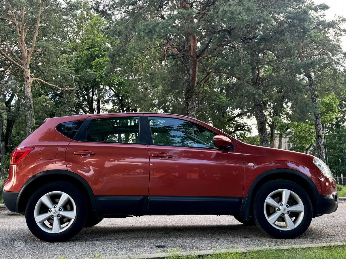 Nissan Qashqai 2009 — engine 1461 cm³, 106 HP (78kW)