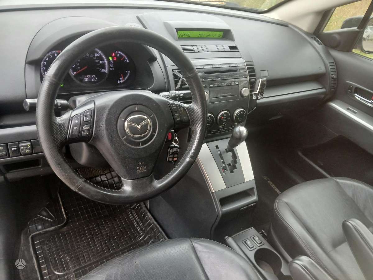 Mazda 5 2009 — photo 10