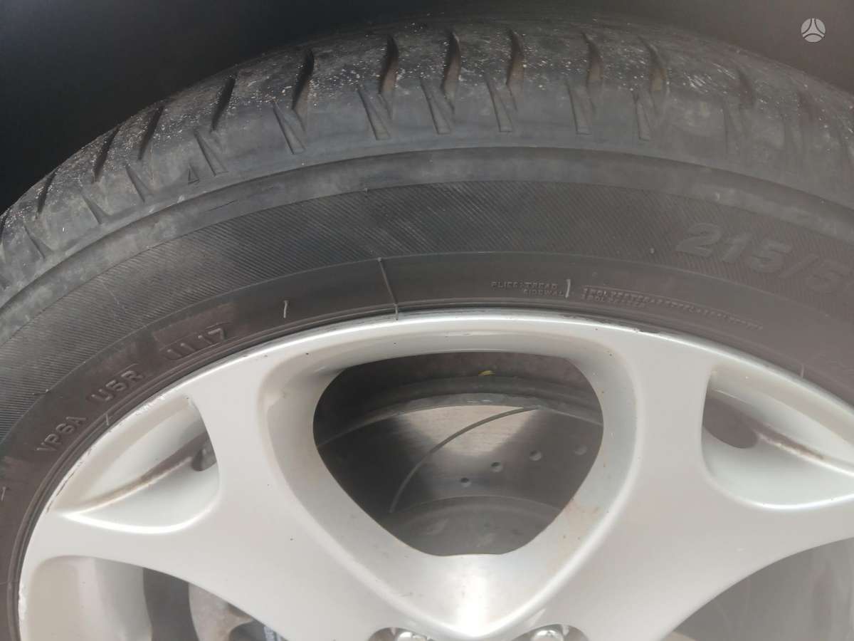 Mazda 5 2009 — photo 16