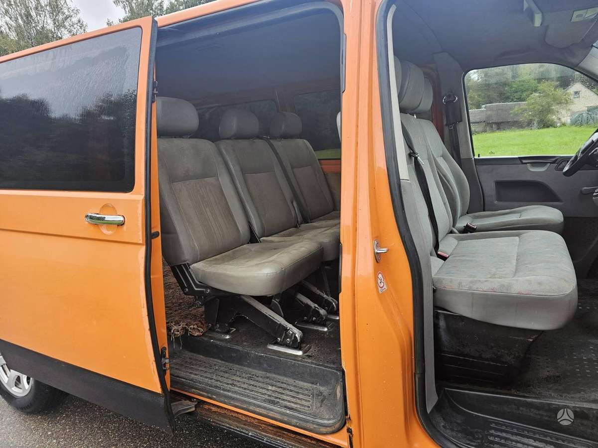 Volkswagen Transporter 2005 — photo 12