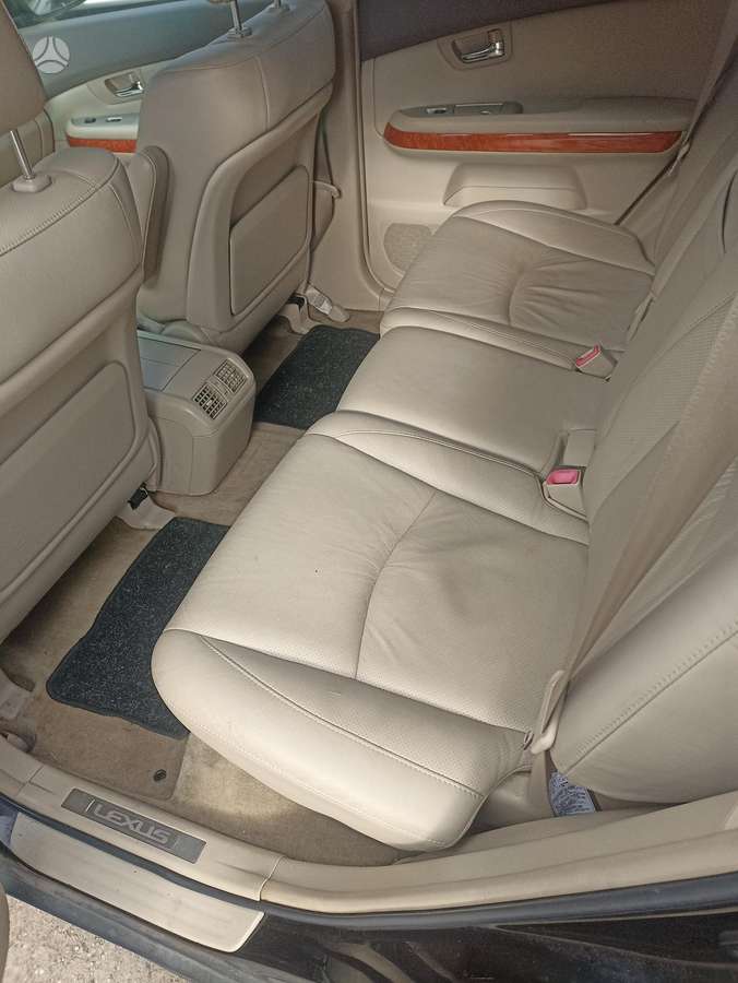 Lexus RX 2007 — photo 10