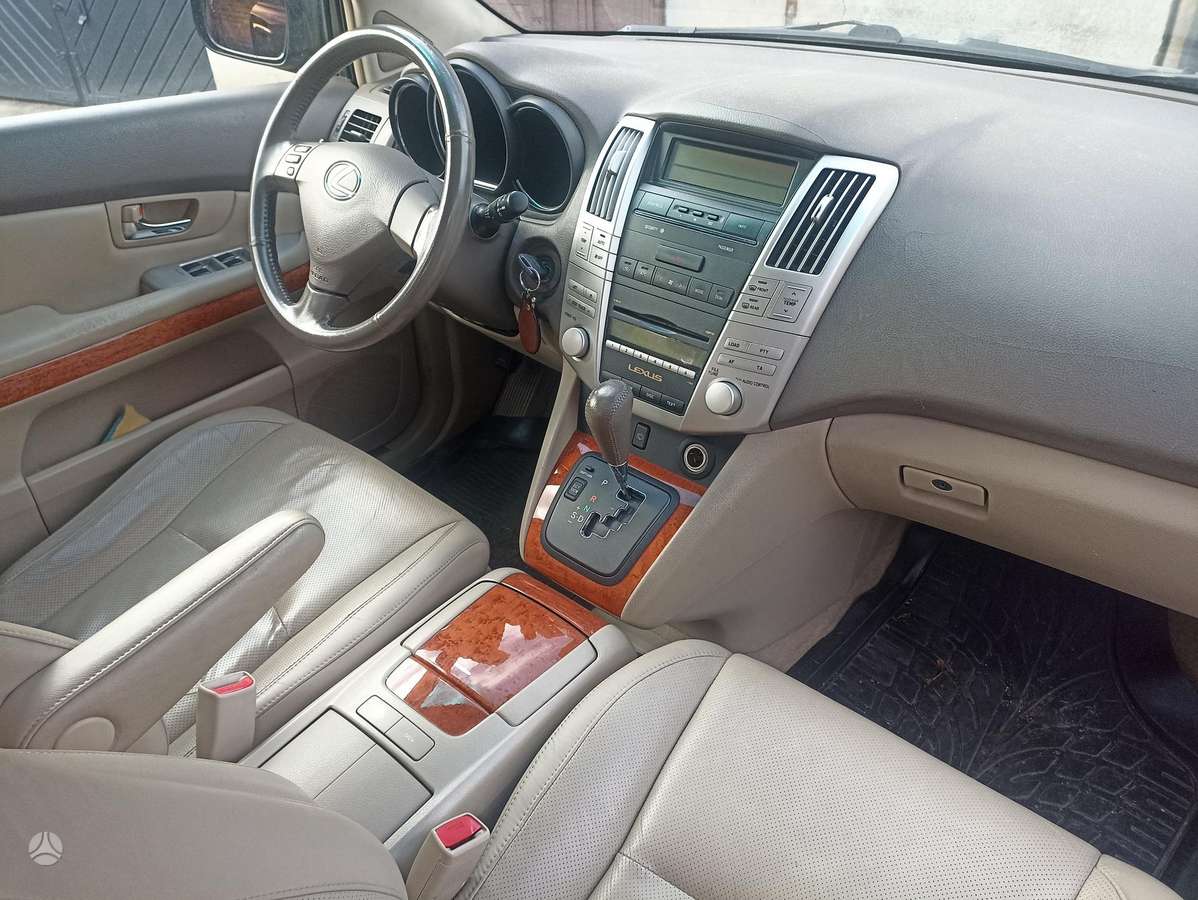 Lexus RX 2007 — photo 8
