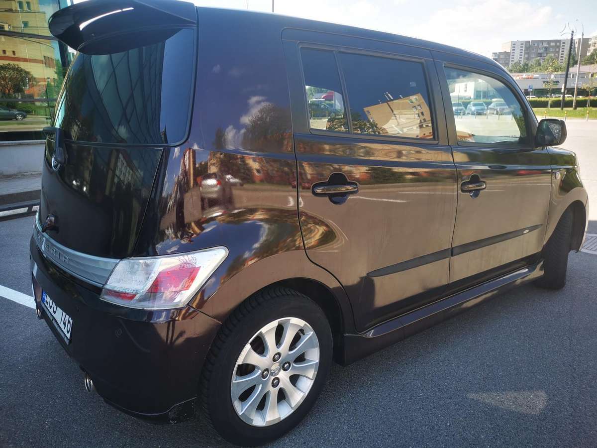 Daihatsu Materia 2007 — photo 17