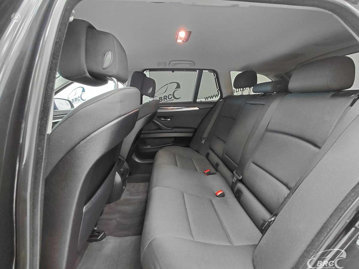 BMW 525 2011 — photo 18