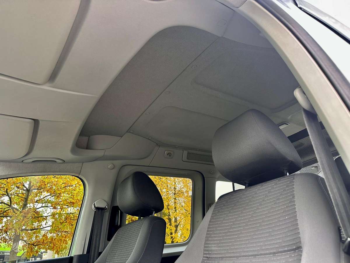 Volkswagen Caddy 2011 — photo 21