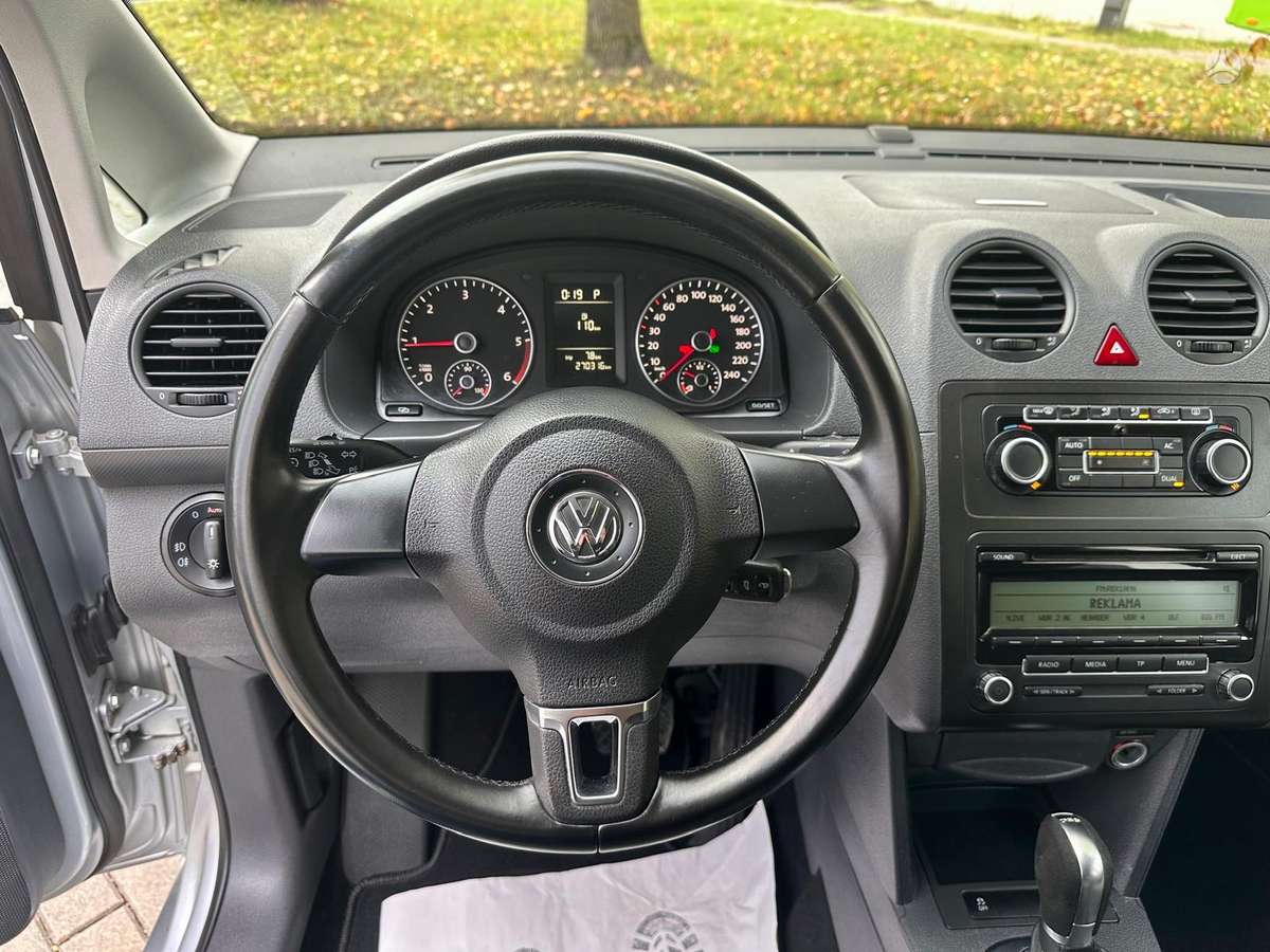 Volkswagen Caddy 2011 — photo 24