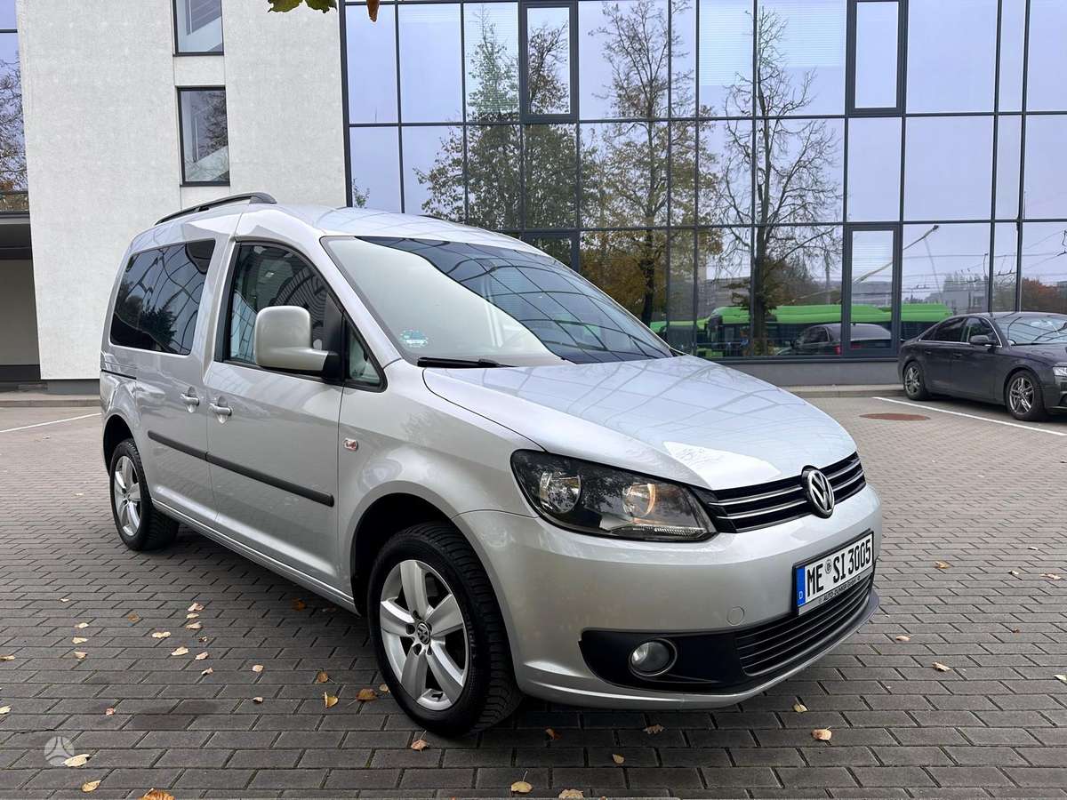 Volkswagen Caddy 2011 — interior