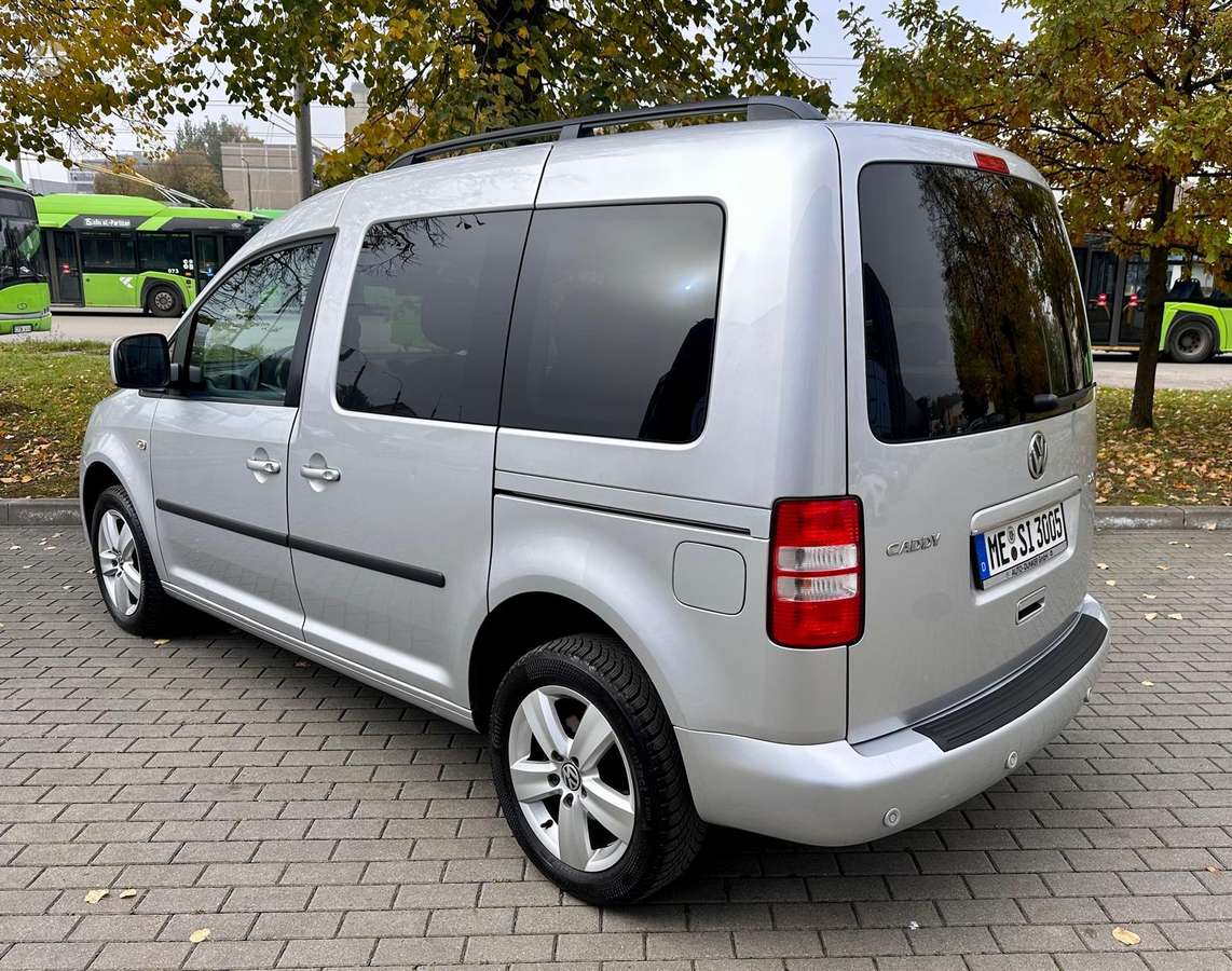 Volkswagen Caddy 2011 — photo 7