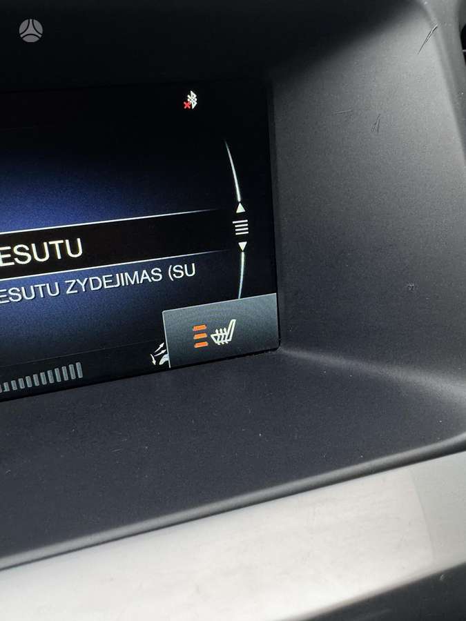 Volvo V60 2014 — photo 15