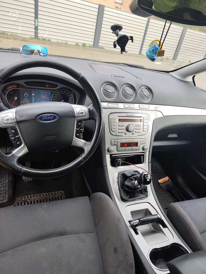 Ford S-MAX 2008 — photo 8
