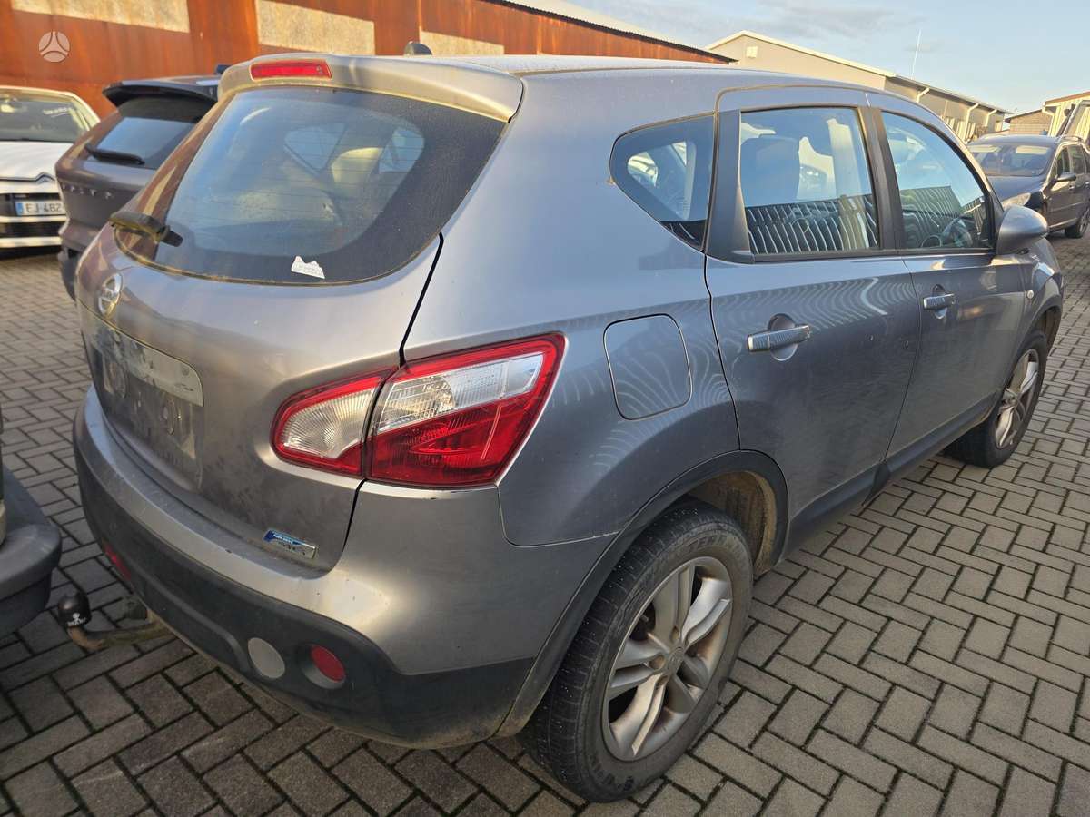 Nissan Qashqai 2010 — двигун 1461 cm³, 110 HP (81kW)