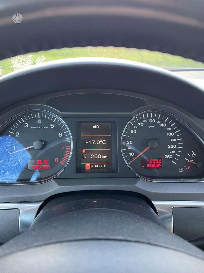 Audi A6 2005 — photo 5
