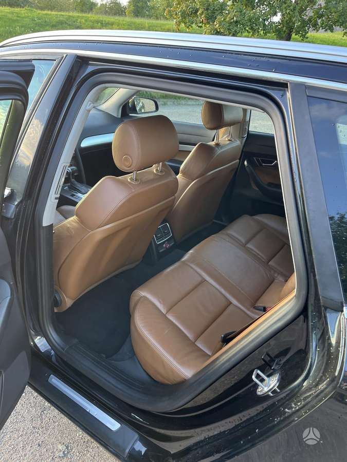 Audi A6 2005 — photo 8