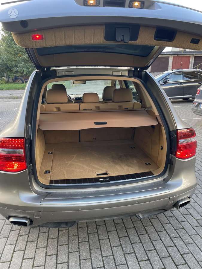 Porsche Cayenne 2009 — photo 5