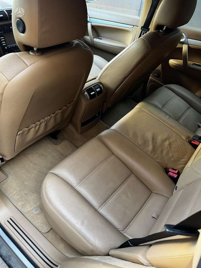 Porsche Cayenne 2009 — photo 6