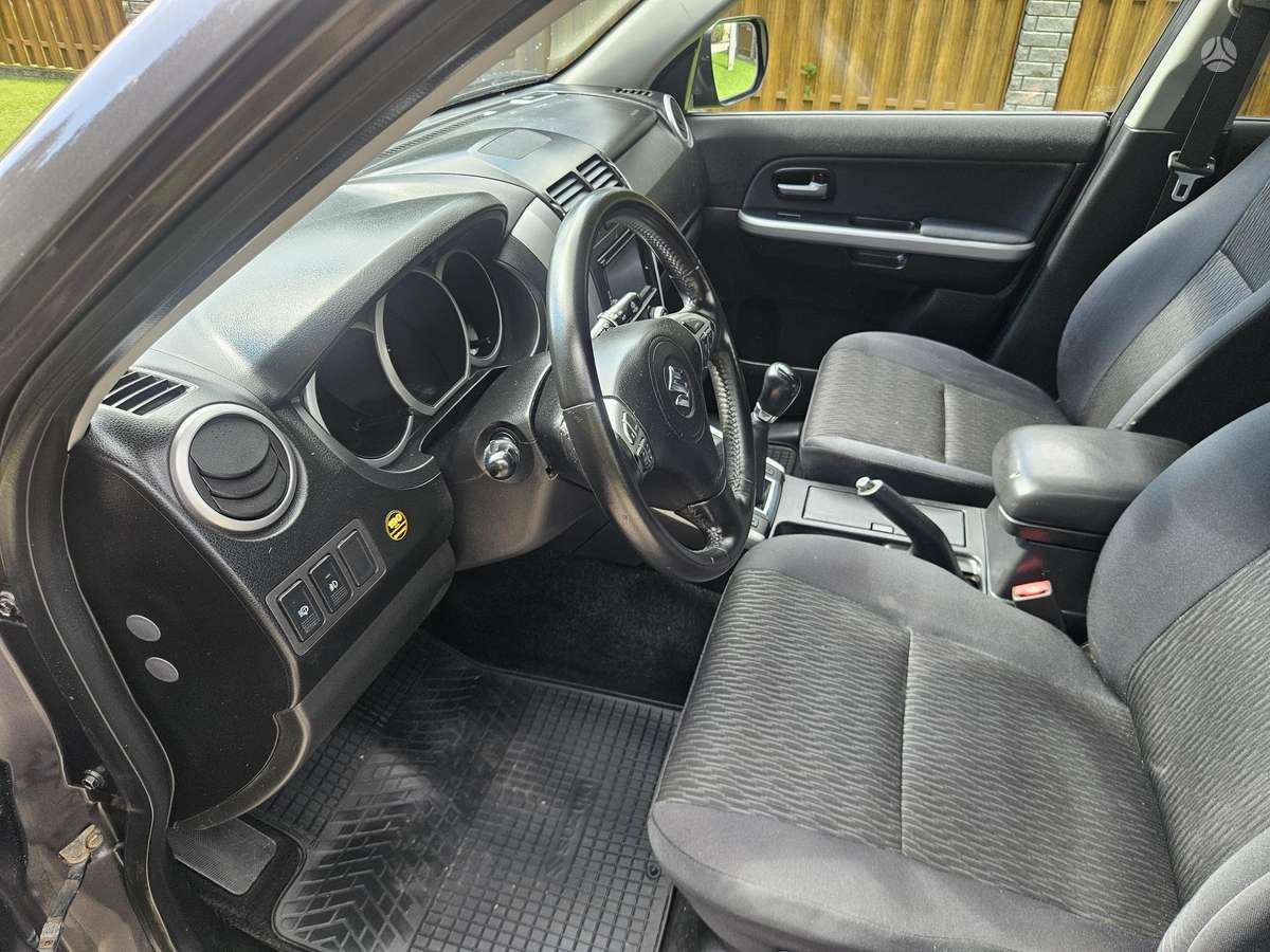 Suzuki Grand 2014 — photo 6
