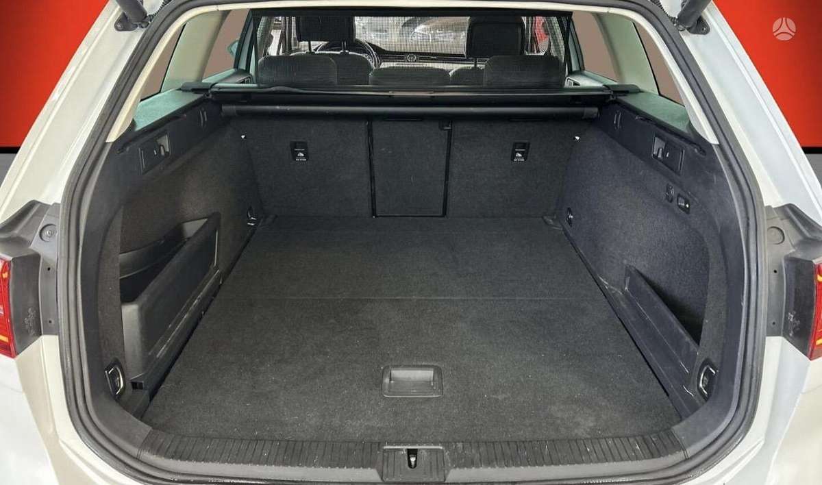 Volkswagen Passat 2015 — photo 11