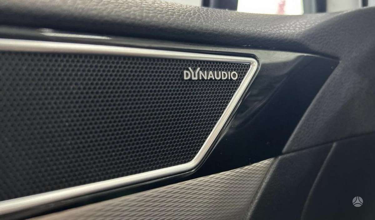Volkswagen Passat 2015 — photo 14