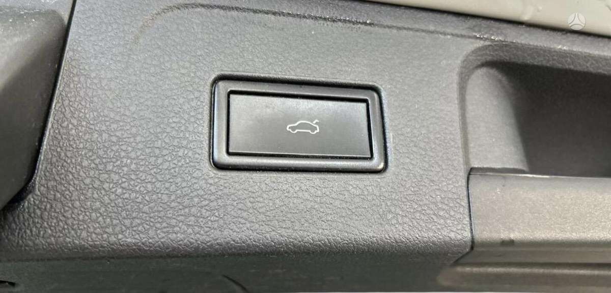 Volkswagen Passat 2015 — photo 15