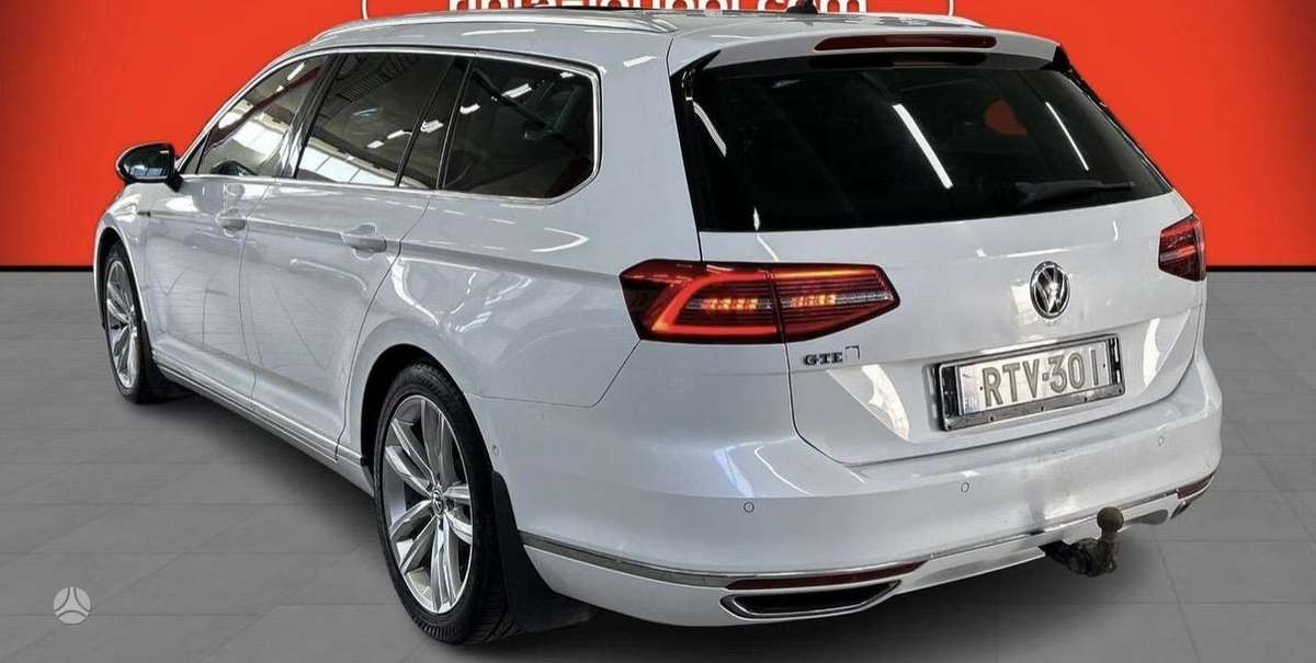 Volkswagen Passat 2015 — photo 6