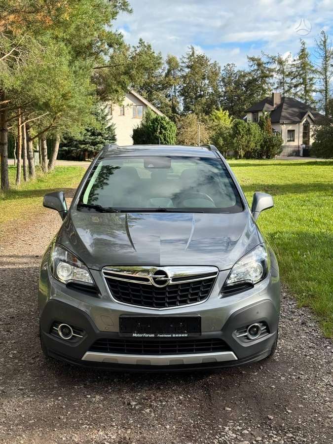 Opel Mokka 2013 — rear view