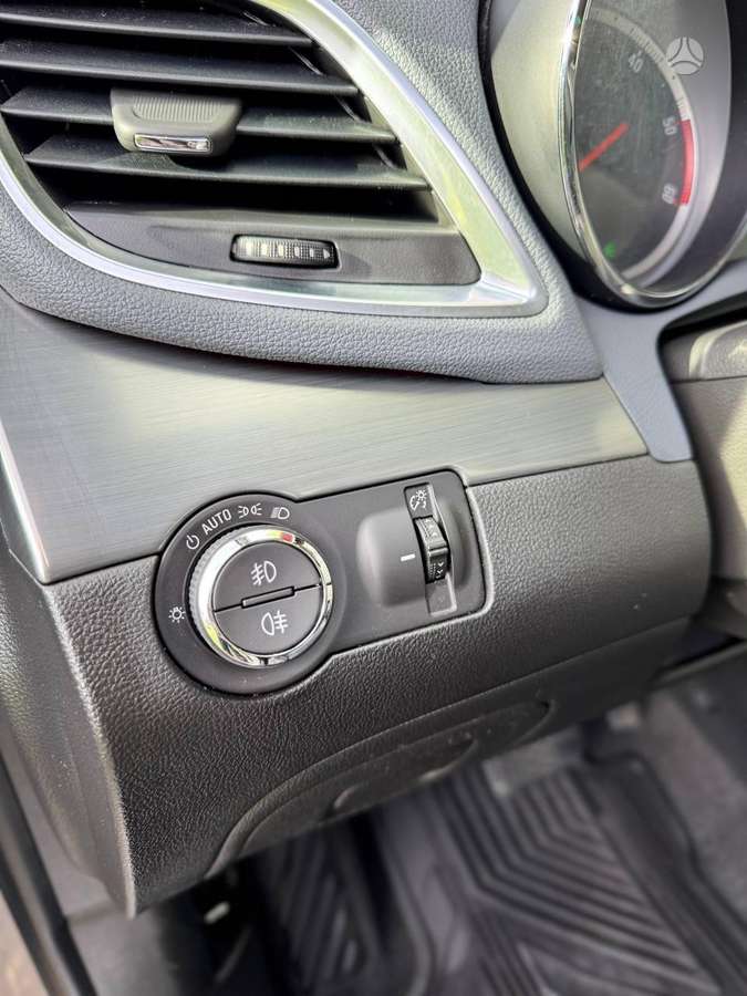 Opel Mokka 2013 — photo 34