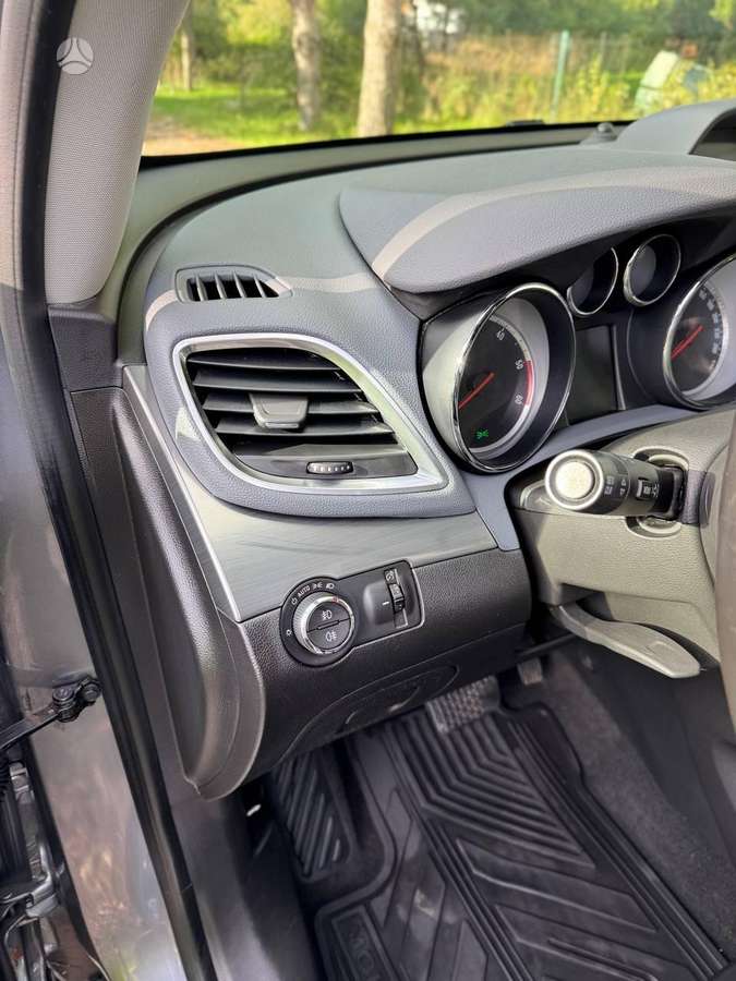 Opel Mokka 2013 — photo 35