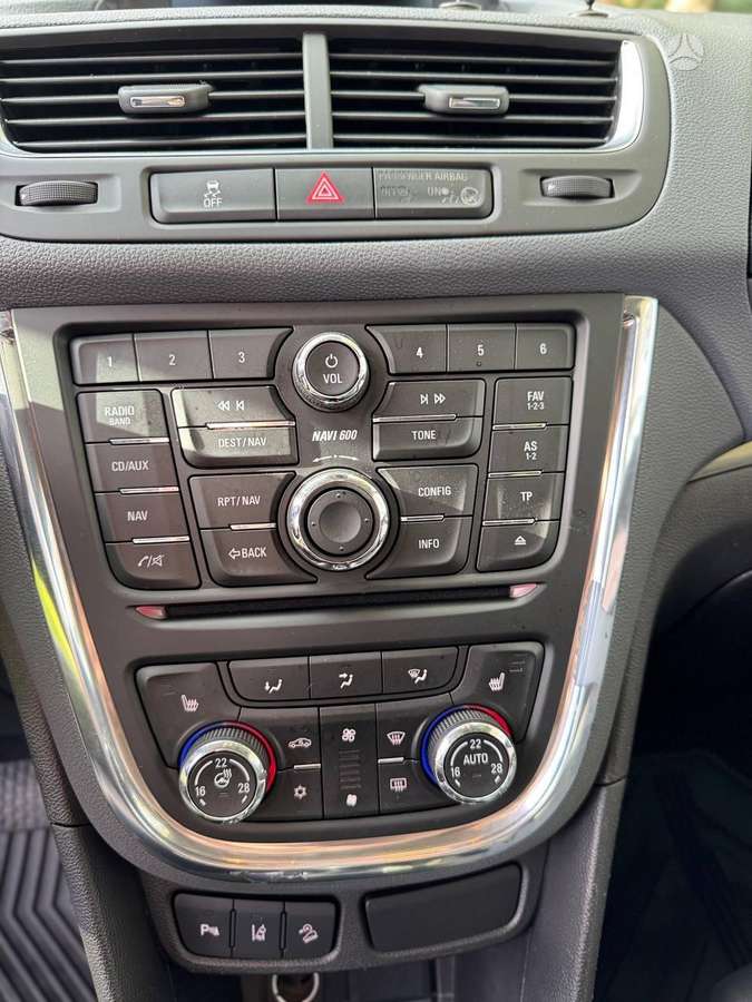 Opel Mokka 2013 — photo 38