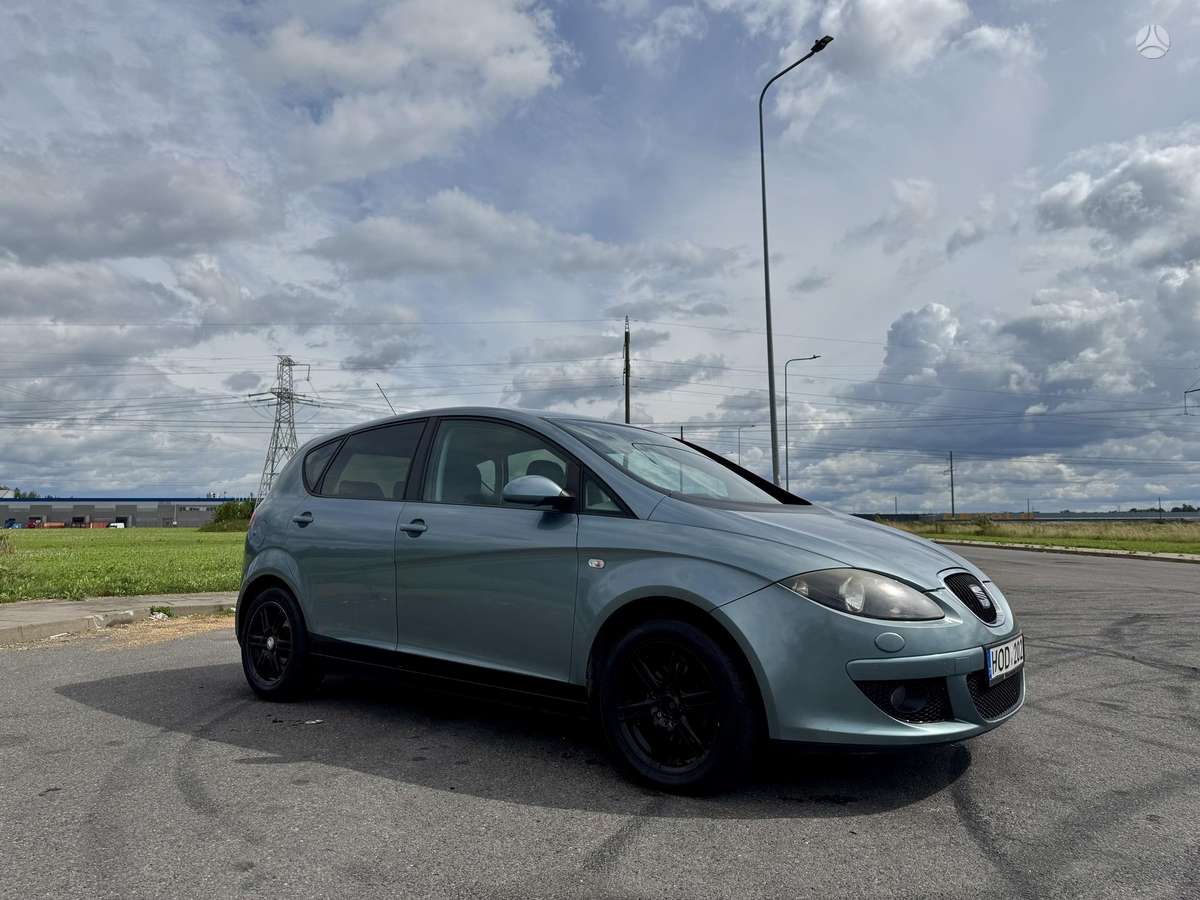 Seat Altea 2005 — engine 1896 cm³, 105 HP (77kW)