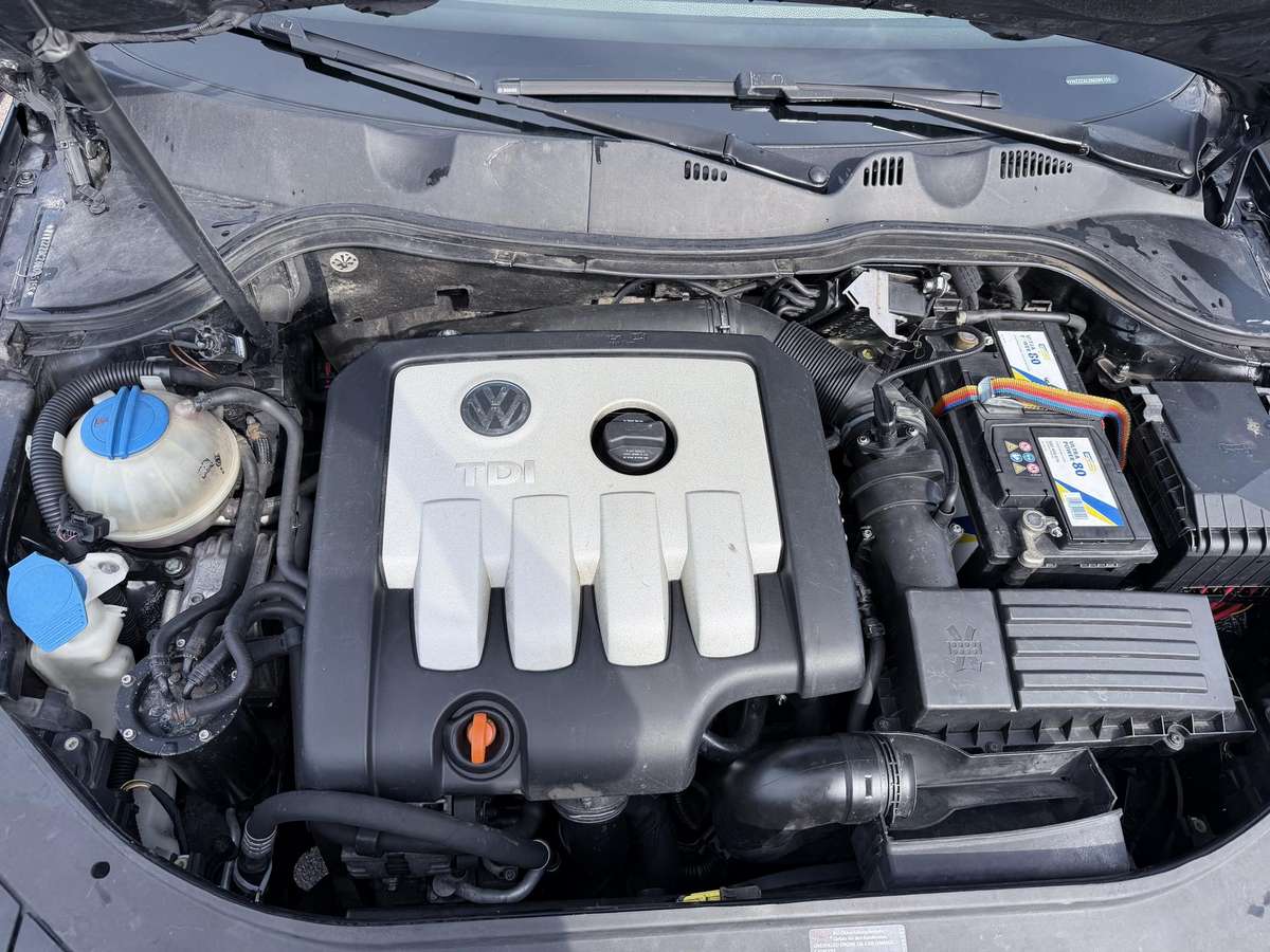 Volkswagen Passat 2006 — photo 11