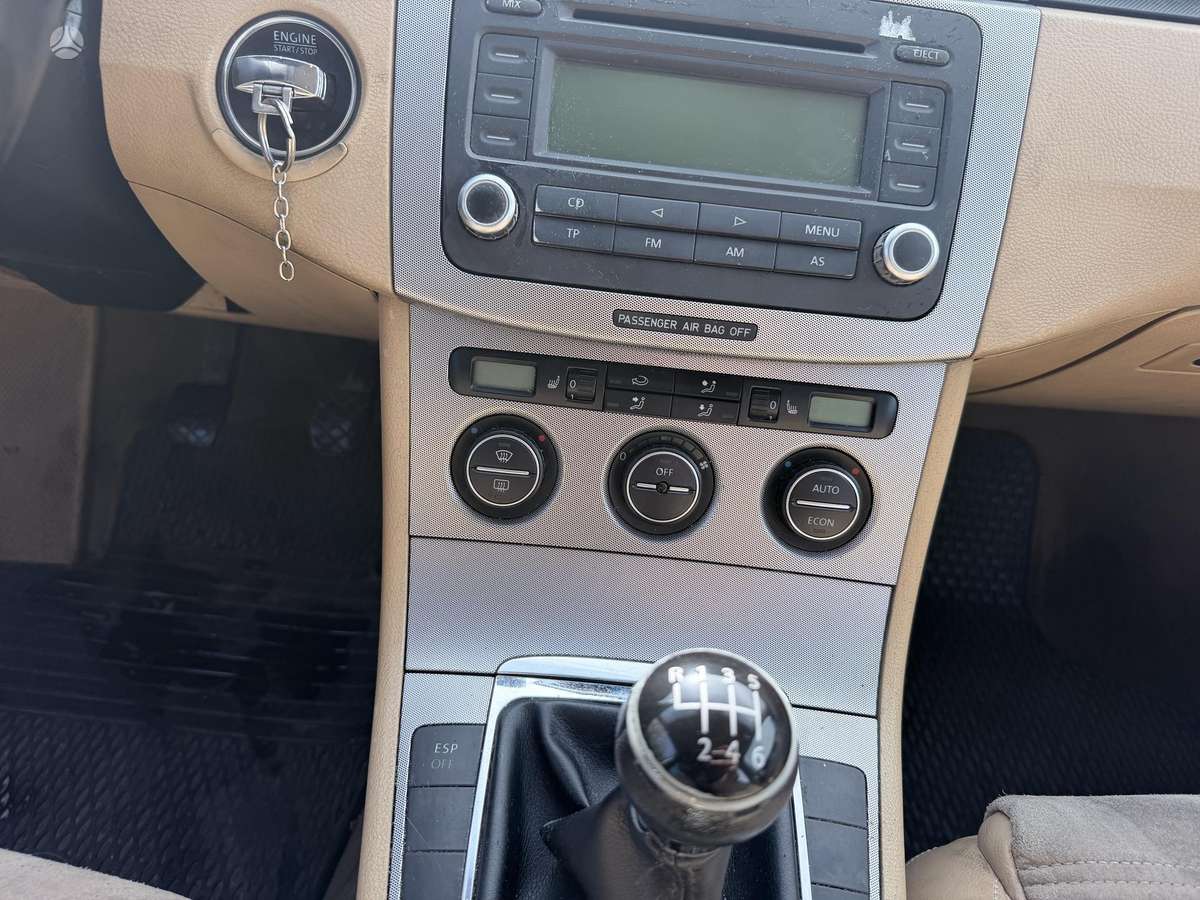 Volkswagen Passat 2006 — photo 7