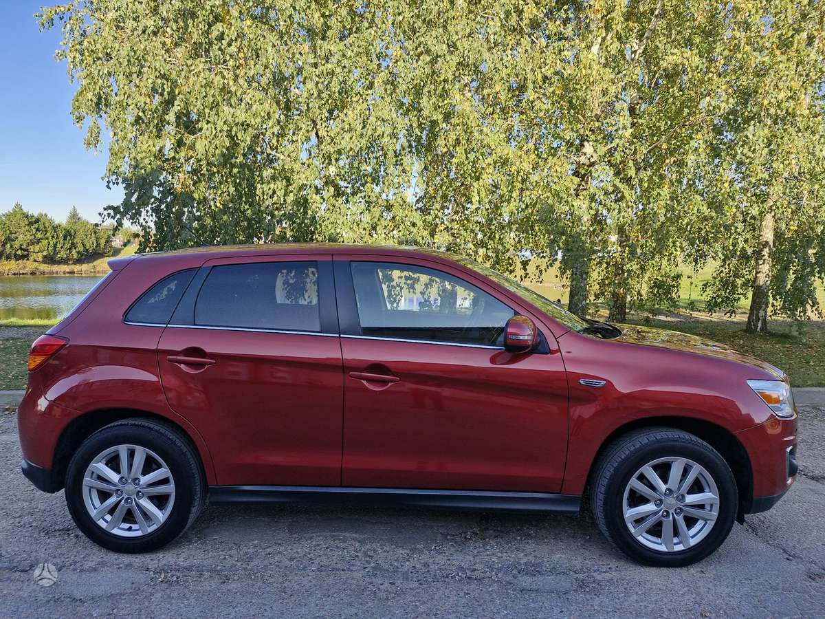 Mitsubishi ASX 2014 — engine 1800 cm³, 150 HP (110kW)