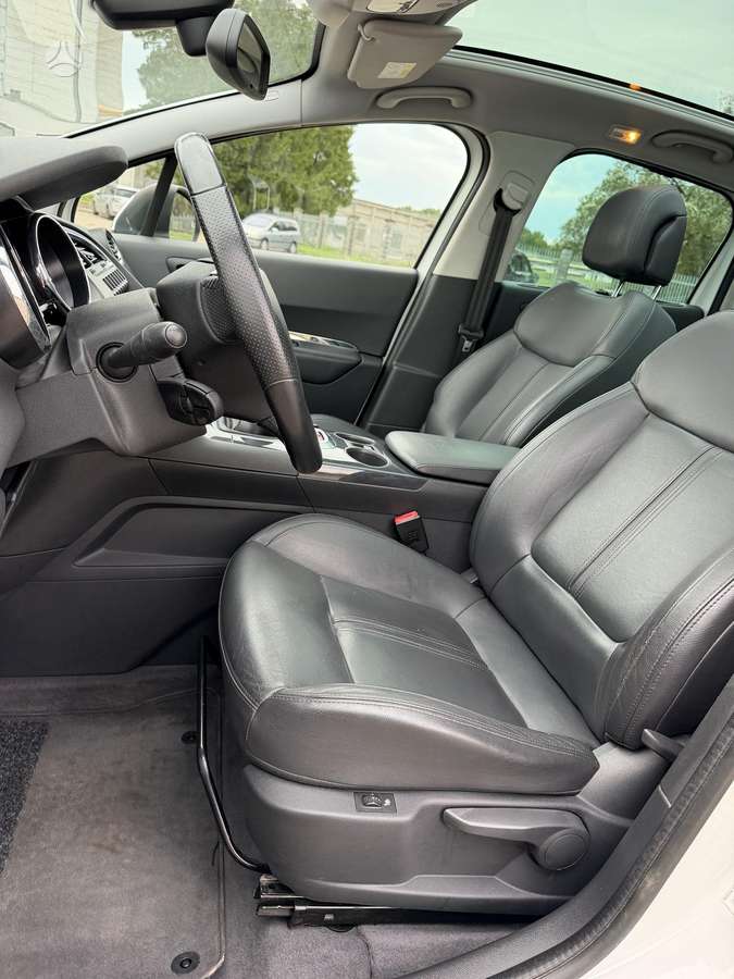 Peugeot 3008 2014 — photo 13