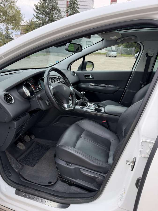 Peugeot 3008 2014 — photo 9