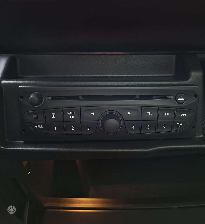Renault Espace 2014 — фото 38