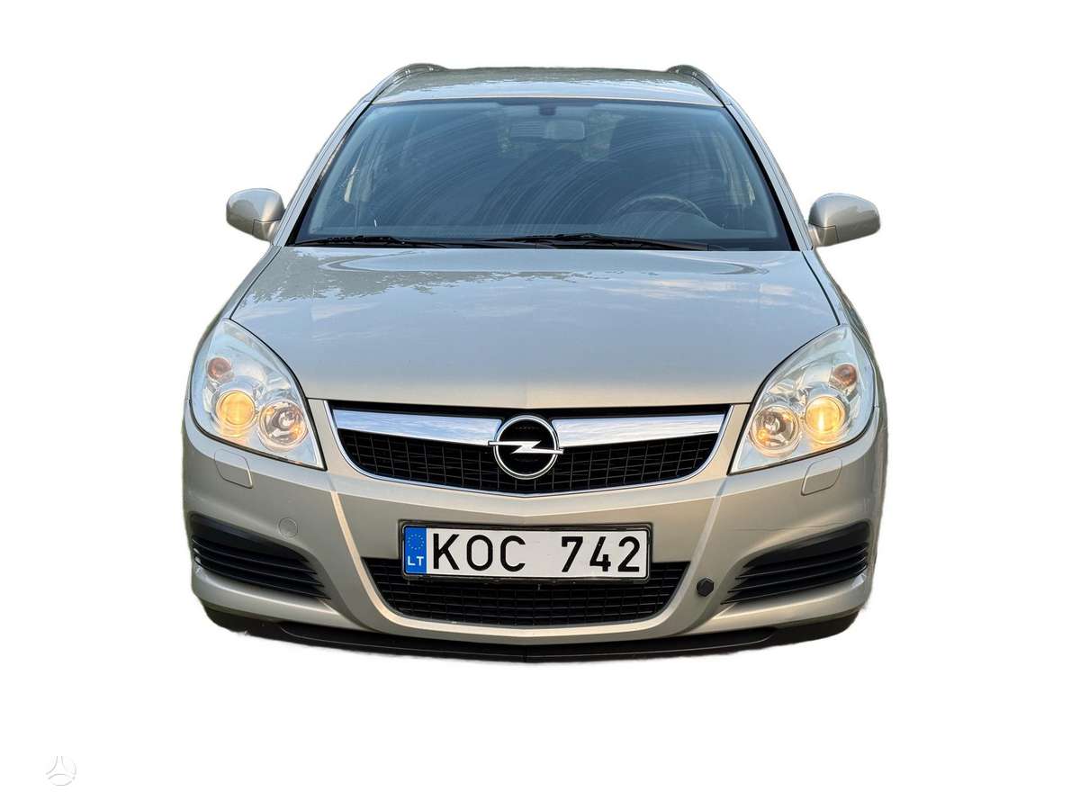 Opel Vectra 2007 — rear view