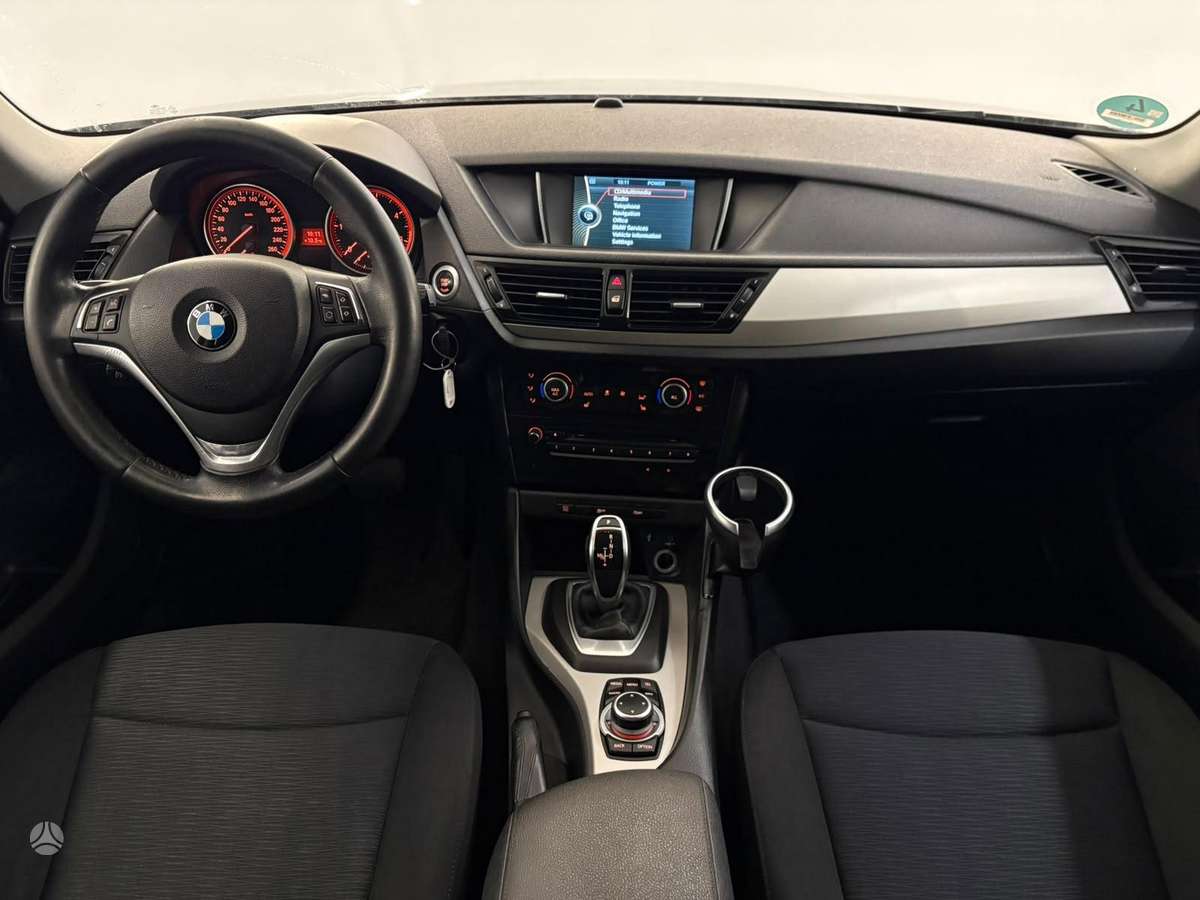 BMW X1 2012 — photo 18