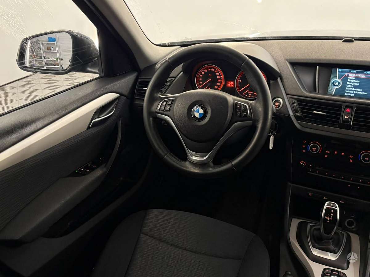 BMW X1 2012 — photo 22