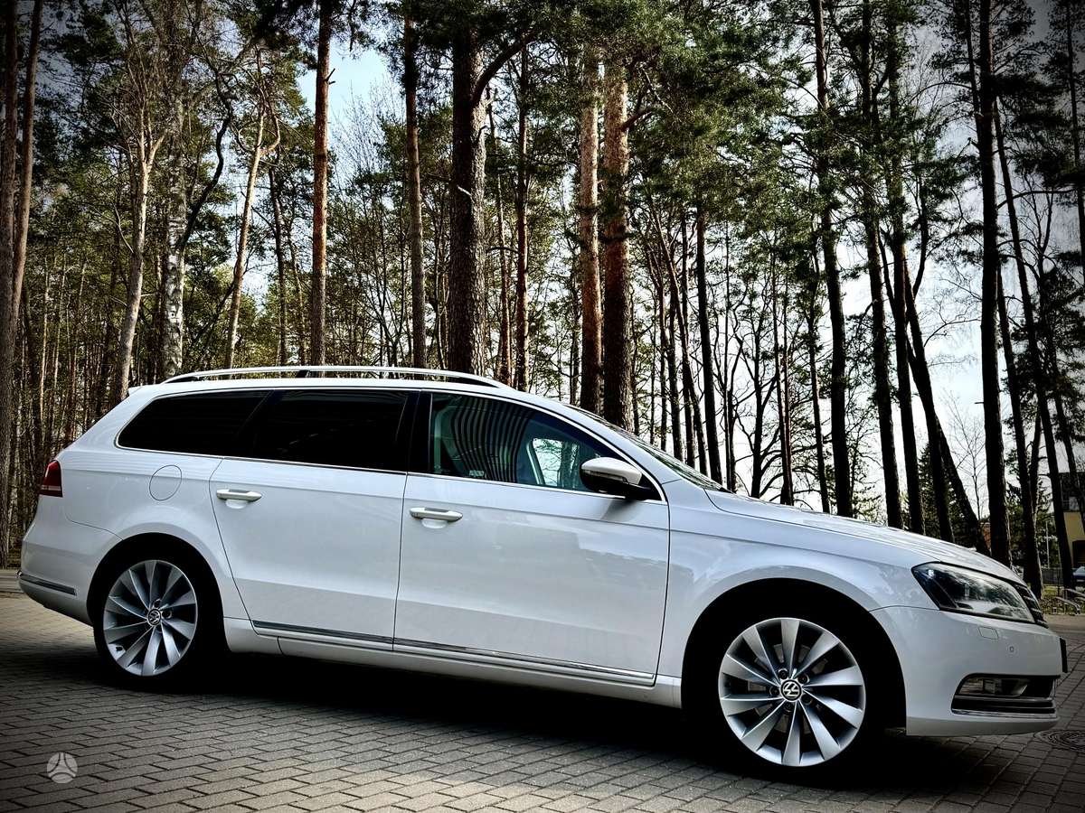 Volkswagen Passat 2012 — photo 10